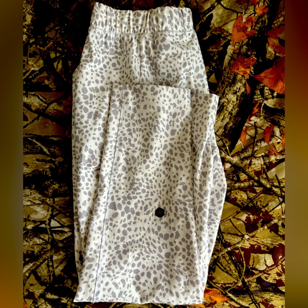 Juniors small Scorpio Sol joggers